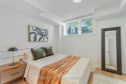 Photo 19 at 2 - 96 Caledonia Park Road, Davenport, Toronto
