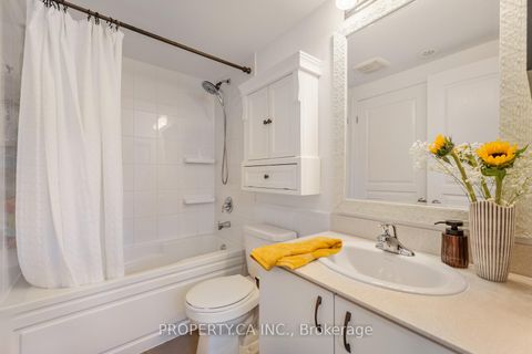Photo 23 at 2 - 96 Caledonia Park Road, Davenport, Toronto