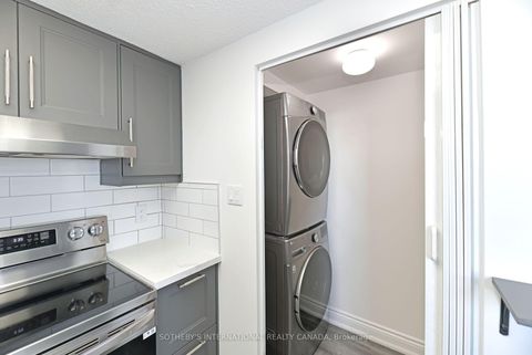 Photo 13 at 1205 - 3000 Bathurst Street E, Lawrence, Toronto