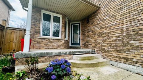 Photo 2 at 49 Westfield Trail, RO River Oaks, Oakville