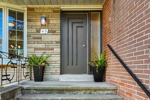 Photo 1 at 45 Caronport Crescent, Donalda, Toronto