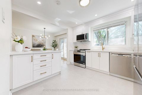 Photo 34 at 45 Caronport Crescent, Donalda, Toronto