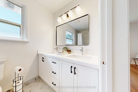 Photo 45 at 45 Caronport Crescent, Donalda, Toronto