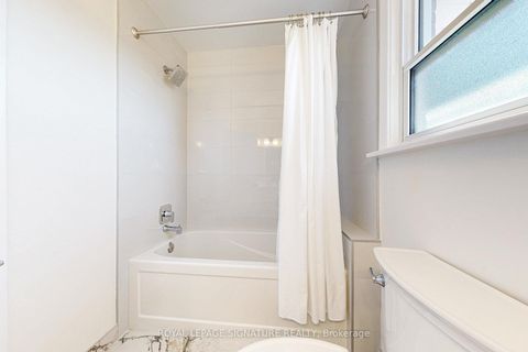 Photo 46 at 45 Caronport Crescent, Donalda, Toronto