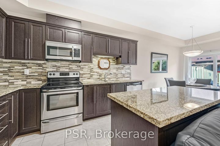 Photo 15 at 4 - 310 Fall Fair Way, Binbrook, Hamilton