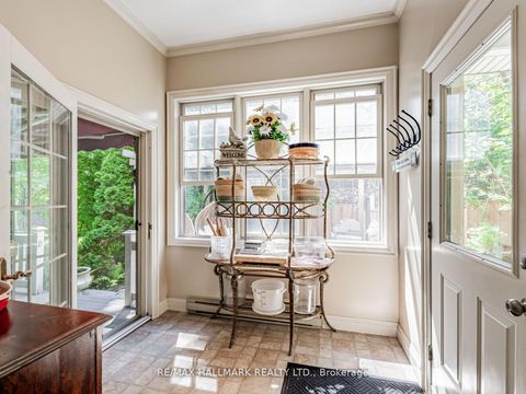 Photo 6 at 71 Trench Street, Mill Pond, Richmond Hill