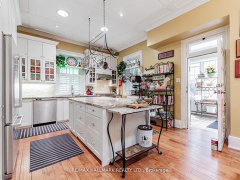 Photo 7 at 71 Trench Street, Mill Pond, Richmond Hill