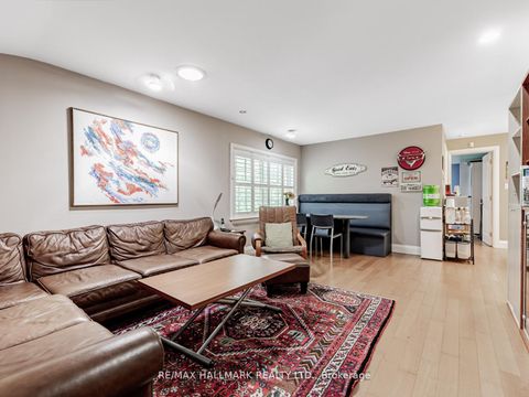 Photo 18 at 71 Trench Street, Mill Pond, Richmond Hill