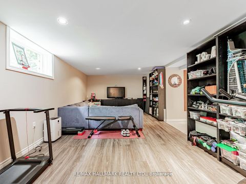 Photo 33 at 71 Trench Street, Mill Pond, Richmond Hill