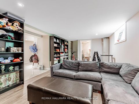 Photo 36 at 71 Trench Street, Mill Pond, Richmond Hill