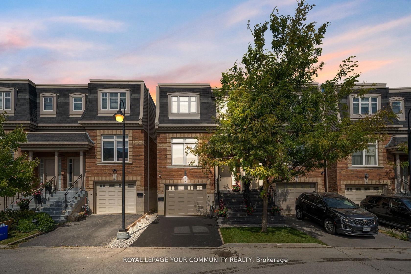 5 - 8032 Kipling Avenue, West Woodbridge, Vaughan 