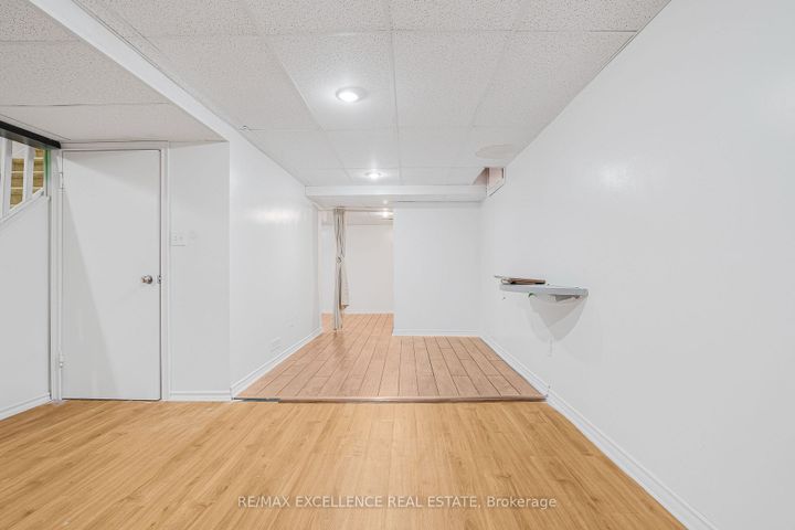 Photo 21 at 6935 Dillingwood Drive, Lisgar, Mississauga