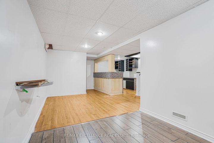 Photo 24 at 6935 Dillingwood Drive, Lisgar, Mississauga