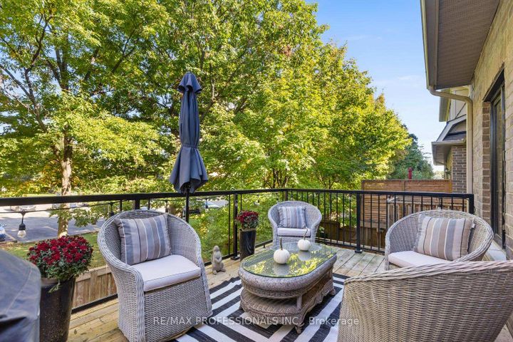 Photo 13 at 16 Dryden Way, Richview, Toronto