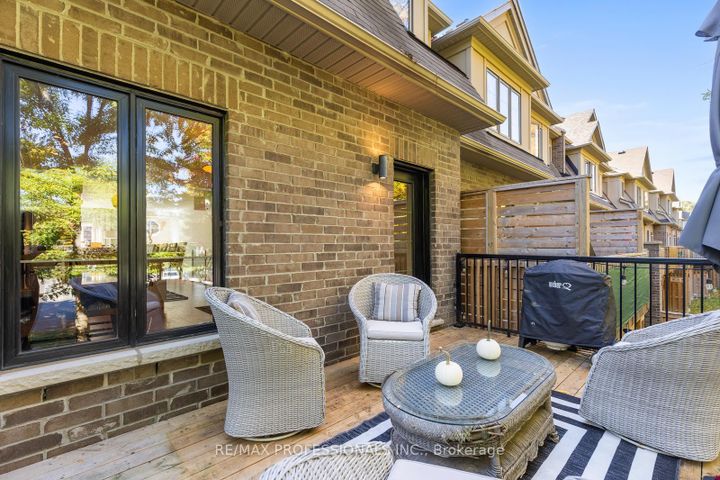 Photo 14 at 16 Dryden Way, Richview, Toronto
