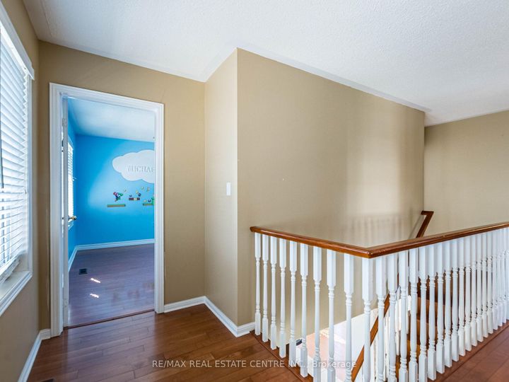Photo 22 at 3927 Mayla Drive, Churchill Meadows, Mississauga