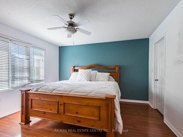 Photo 24 at 3927 Mayla Drive, Churchill Meadows, Mississauga