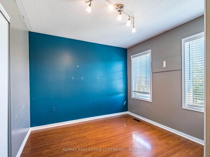 Photo 34 at 3927 Mayla Drive, Churchill Meadows, Mississauga