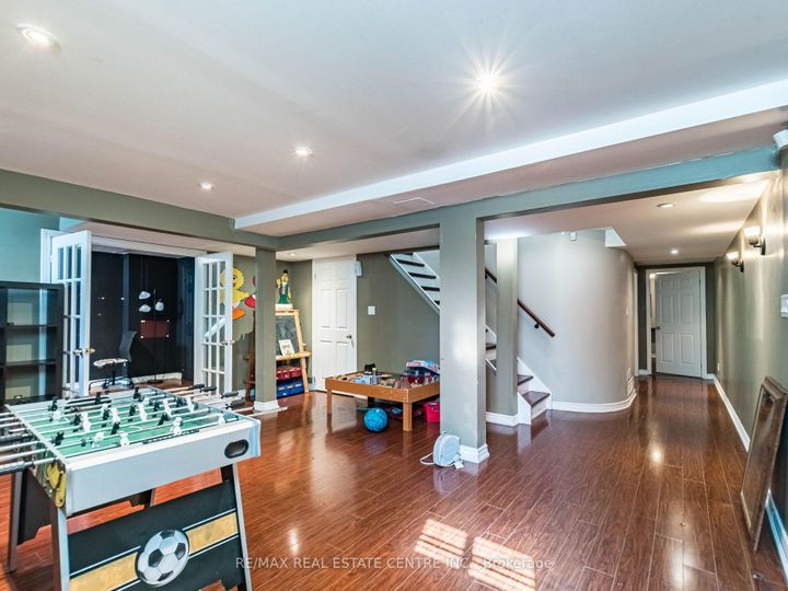 Photo 40 at 3927 Mayla Drive, Churchill Meadows, Mississauga