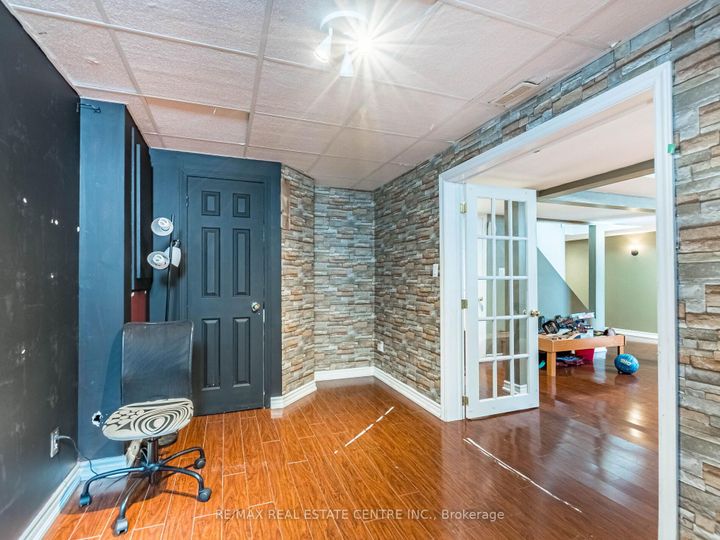 Photo 44 at 3927 Mayla Drive, Churchill Meadows, Mississauga