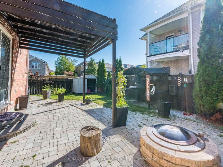 Photo 47 at 3927 Mayla Drive, Churchill Meadows, Mississauga