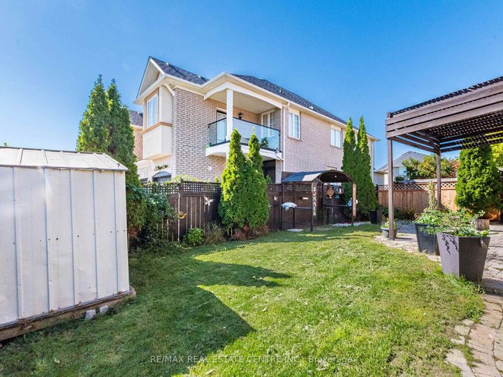 Photo 48 at 3927 Mayla Drive, Churchill Meadows, Mississauga