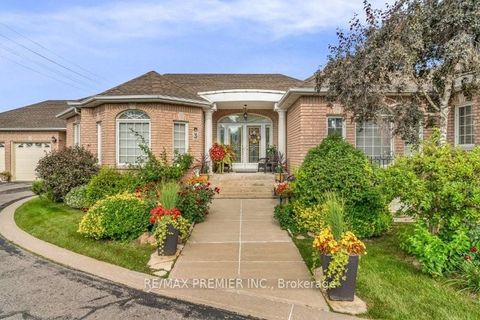 Photo 0 at 3 Avro Road, Maple, Vaughan