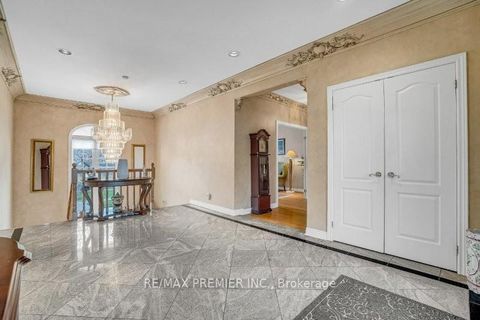 Photo 3 at 3 Avro Road, Maple, Vaughan