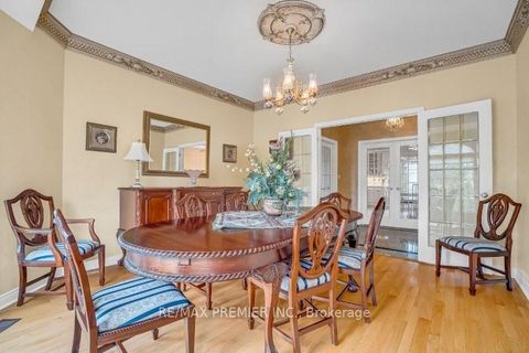 Photo 11 at 3 Avro Road, Maple, Vaughan