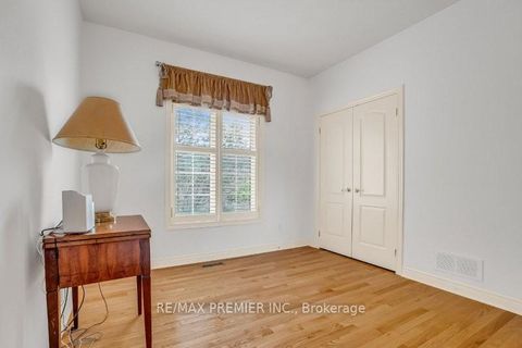 Photo 25 at 3 Avro Road, Maple, Vaughan