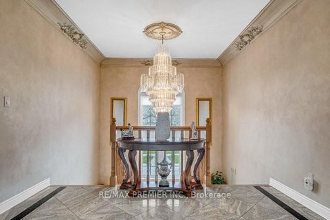 Photo 27 at 3 Avro Road, Maple, Vaughan