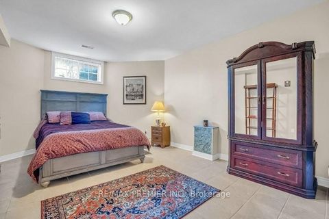 Photo 34 at 3 Avro Road, Maple, Vaughan