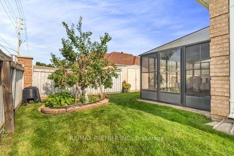 Photo 40 at 3 Avro Road, Maple, Vaughan