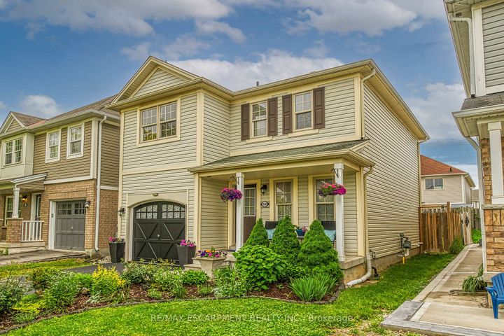 Photo 1 at 68 Powell Drive, Binbrook, Hamilton