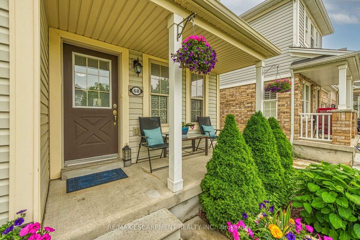 Photo 7 at 68 Powell Drive, Binbrook, Hamilton