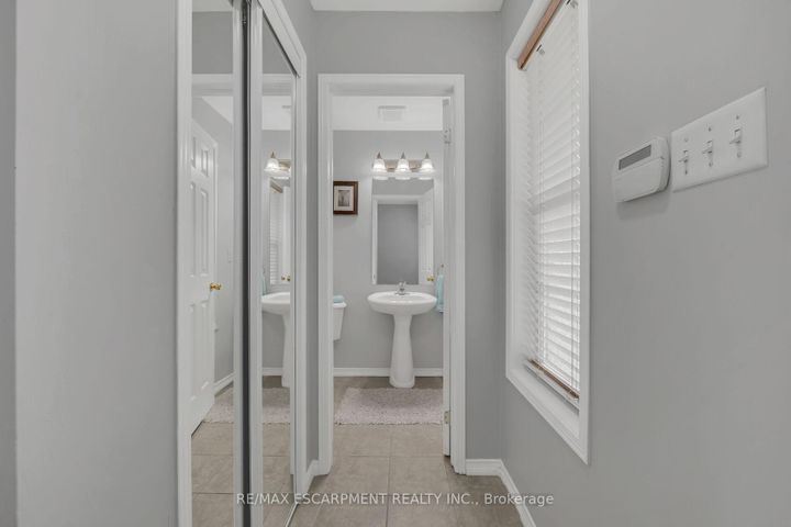 Photo 25 at 68 Powell Drive, Binbrook, Hamilton