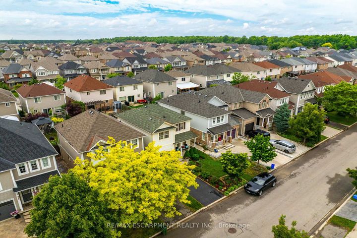 Photo 42 at 68 Powell Drive, Binbrook, Hamilton