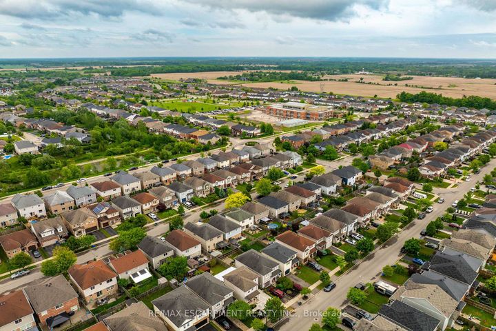 Photo 47 at 68 Powell Drive, Binbrook, Hamilton