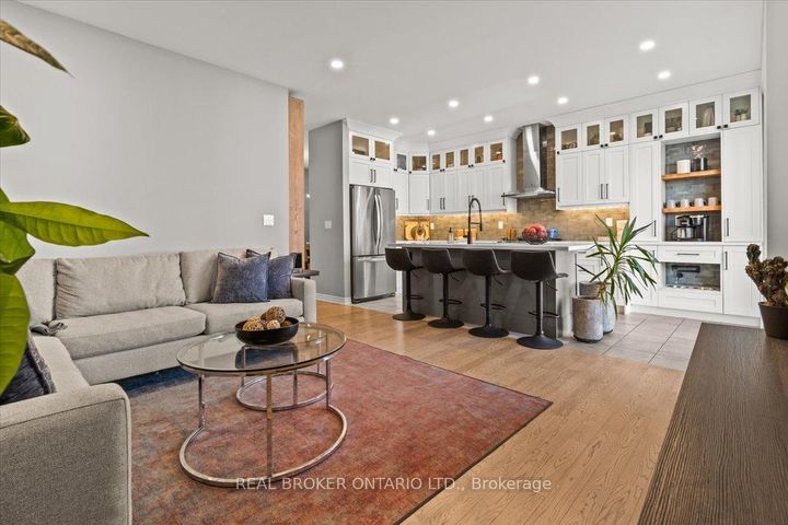 Photo 17 at 100 Celano Drive, Waterdown, Hamilton