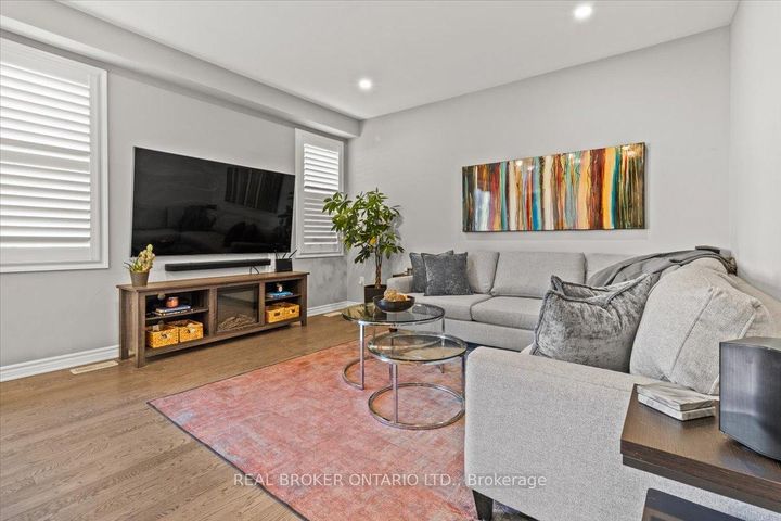 Photo 18 at 100 Celano Drive, Waterdown, Hamilton
