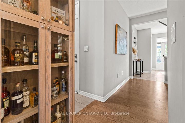 Photo 19 at 100 Celano Drive, Waterdown, Hamilton