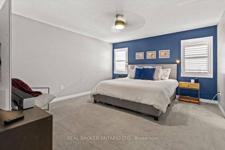 Photo 25 at 100 Celano Drive, Waterdown, Hamilton