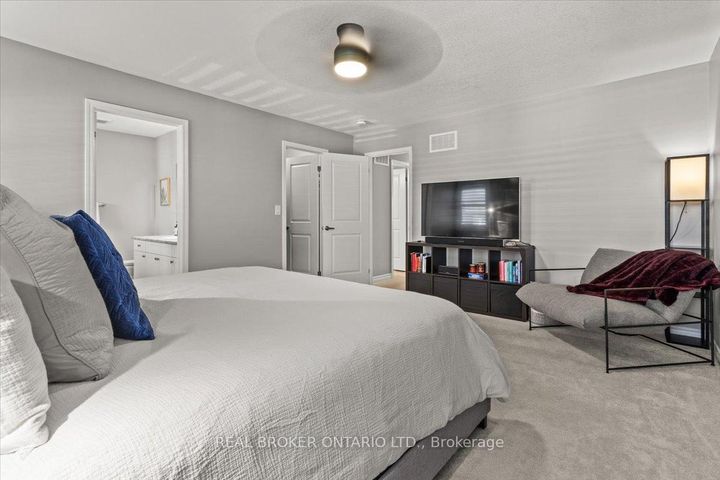 Photo 26 at 100 Celano Drive, Waterdown, Hamilton