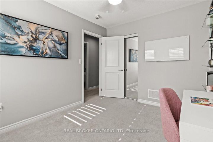 Photo 31 at 100 Celano Drive, Waterdown, Hamilton