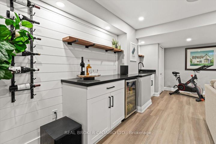 Photo 41 at 100 Celano Drive, Waterdown, Hamilton