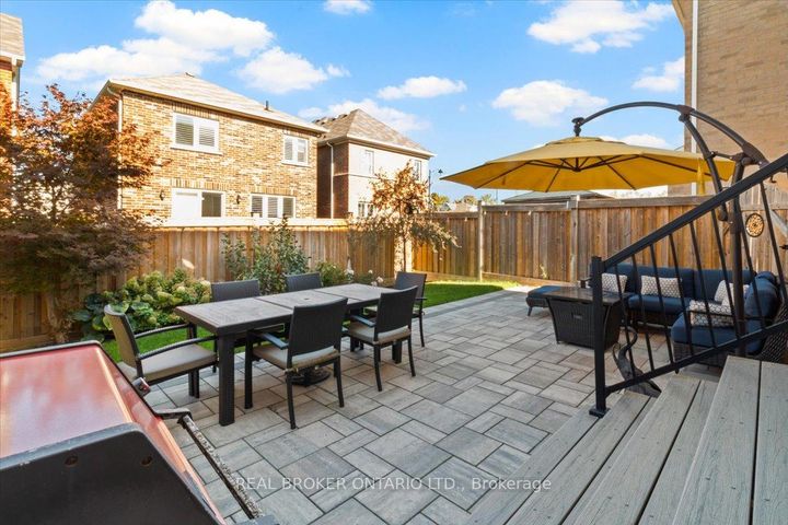 Photo 44 at 100 Celano Drive, Waterdown, Hamilton