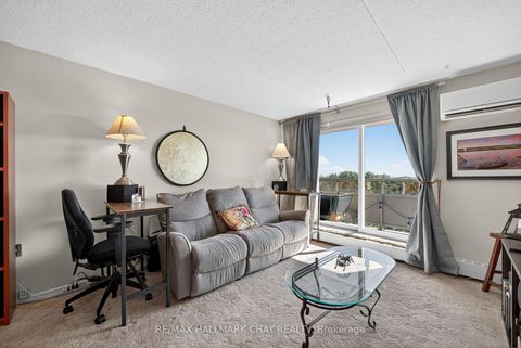 Photo 3 at 705 - 414 Blake Street, Codrington, Barrie