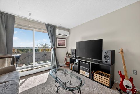 Photo 5 at 705 - 414 Blake Street, Codrington, Barrie