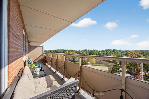 Photo 8 at 705 - 414 Blake Street, Codrington, Barrie