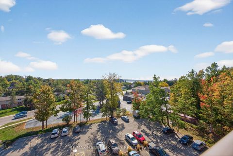 Photo 11 at 705 - 414 Blake Street, Codrington, Barrie